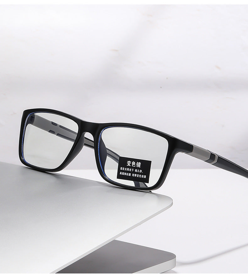 2. Light-Adaptive Photochromic Glasses