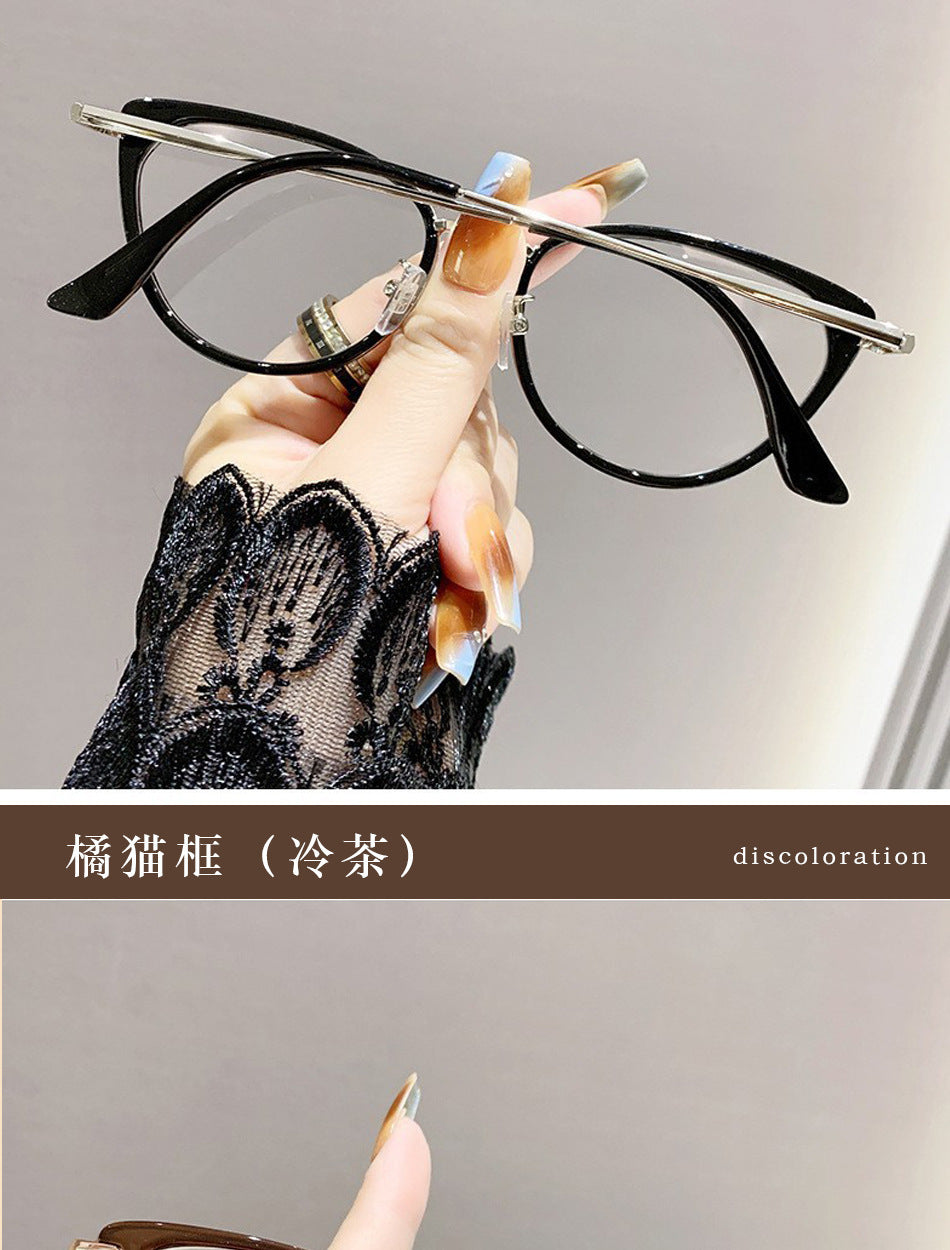 9. Light-Adaptive Photochromic Glasses silver