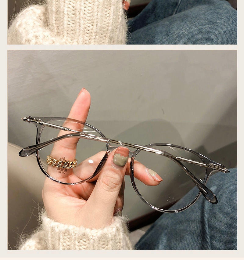 18. Light-Adaptive Photochromic Glasses